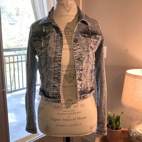 c’est Toi Jackets & Blazers - C’est CT Toi USA acid wash blue denim jean jacket XS cropped longsleeve coat